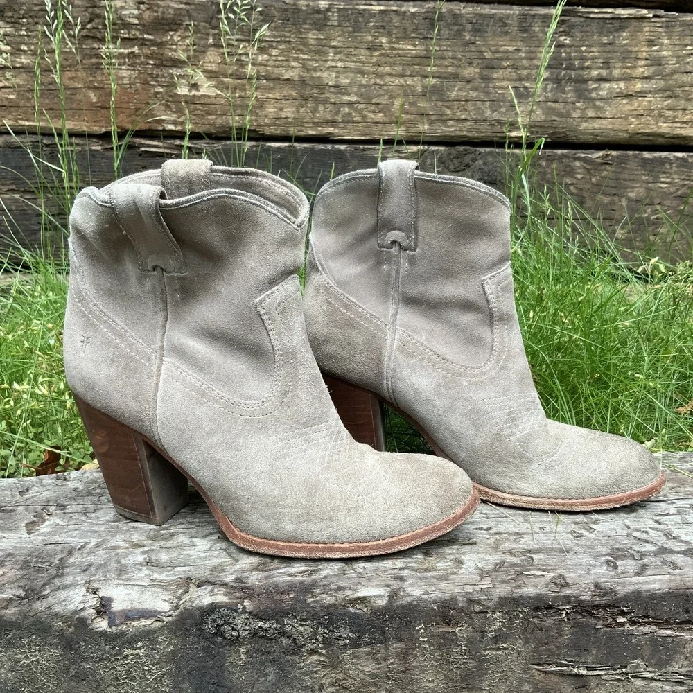 Frye Light Gray Taupe Suede Western-Style Ankle Boots